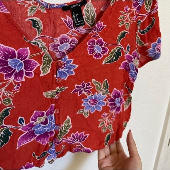 Forever 21 dusty red orange floral print vneck button down crop top shirt womens - Picture 2 of 5